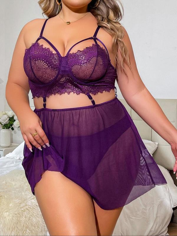 【Plus Size】 Contrast Lace Sheer Cami Nightdress & Panty Sexy Lingerie Set, Adjustable Strap Cut Out Nightgown & Knicker Set, Women's Nightwear Set for All Seasons