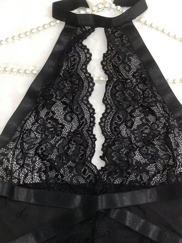 Women's Sheer Lace Sexy Lingerie Two-Piece Set, Sexy Scallop Trim Cut Out Halter Neck Lingerie Top & Thong Set, Women's Lingerie Set for All Seasons