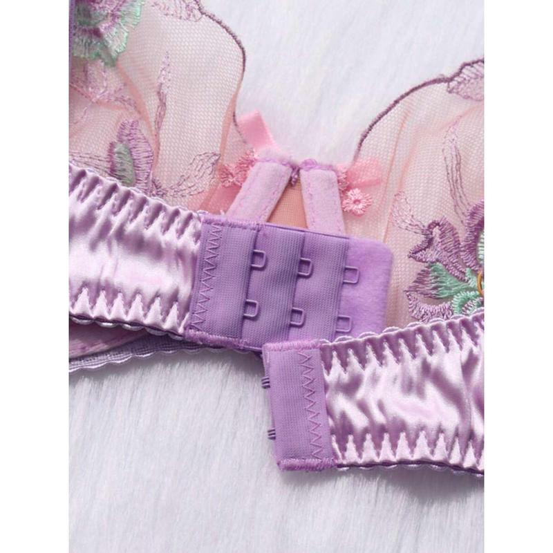 Woman's Sexy Lingerie Set Gathering Garter Belt With Steel Support Bra Flower Embroidery 3 Pieces Set Fabric Womenswear