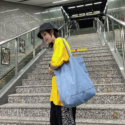 A Second Life in Blue: The Story of Making a Denim Tote Bag