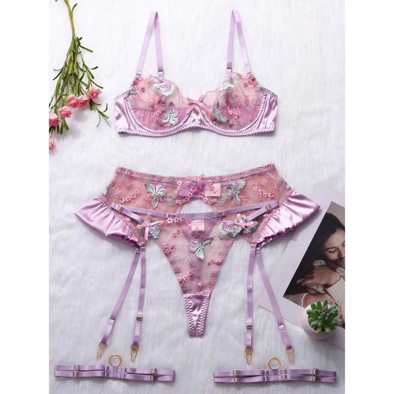 Woman's Sexy Lingerie Set Gathering Garter Belt With Steel Support Bra Flower Embroidery 3 Pieces Set Fabric Womenswear