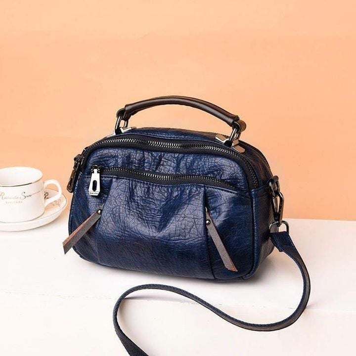 MULTI POCKETS SOFT LEATHER BAG