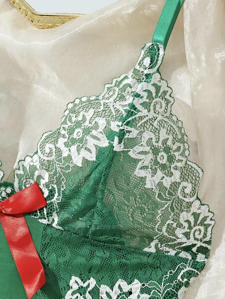 Ugreat Women's Contrast Lace Bow Decor Cami Nightdress with Thong, Comfort Night Gown for Women, Spaghetti Strap Backless, Elegant & Silky Design Green Glam Womenswear Loungewear Fitted Sleeveless Nightwear  night gown women Homewear Minimalist