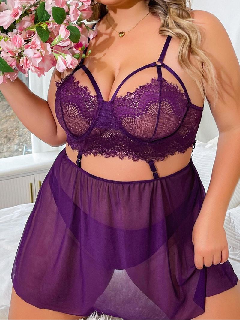 【Plus Size】 Contrast Lace Sheer Cami Nightdress & Panty Sexy Lingerie Set, Adjustable Strap Cut Out Nightgown & Knicker Set, Women's Nightwear Set for All Seasons